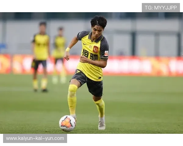 韦世豪伤愈复出亚冠，蓉城主场战平广岛留出线希望
